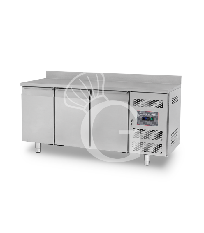 Mesa refrigerada 3 puertas con alzatina 0°C/+8°C – Clase energética A – Profundidad 600 mm