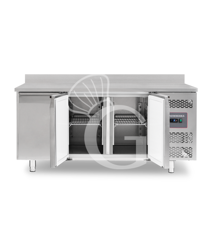 Mesa refrigerada 3 puertas con alzatina 0°C/+8°C – Clase energética A – Profundidad 600 mm