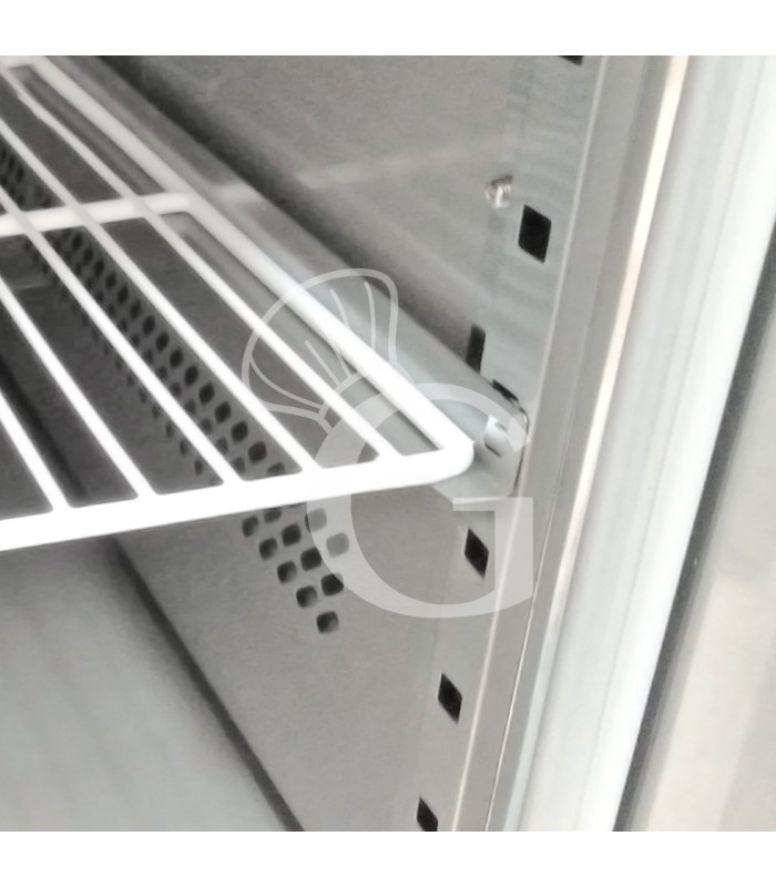 Mesa Refrigerada de pastelería 2 Puertas 600 X 400 mm, peto trasero, -2°C/+8°C Clase de eficiencia energética C