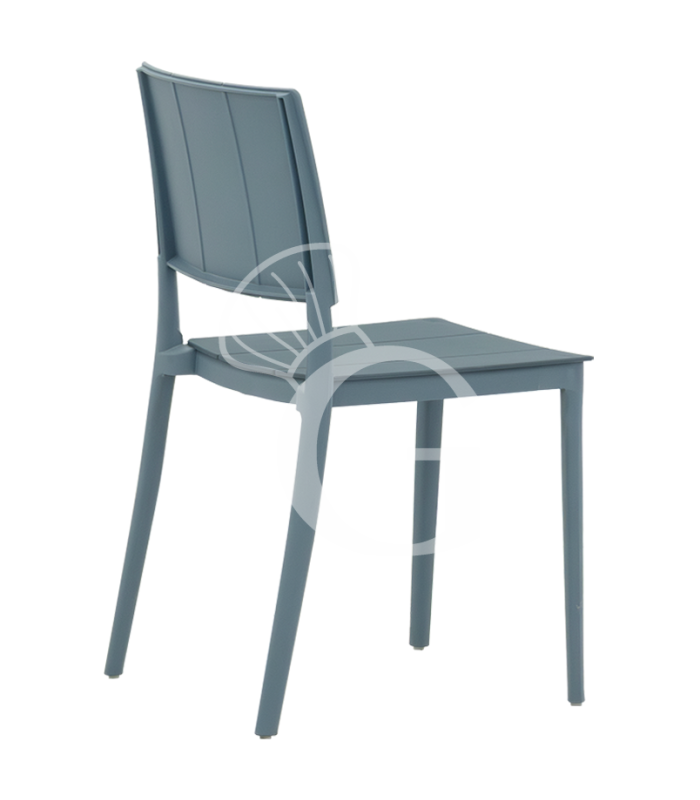 Silla Gaia con estructura, asiento y respaldo de polipropileno