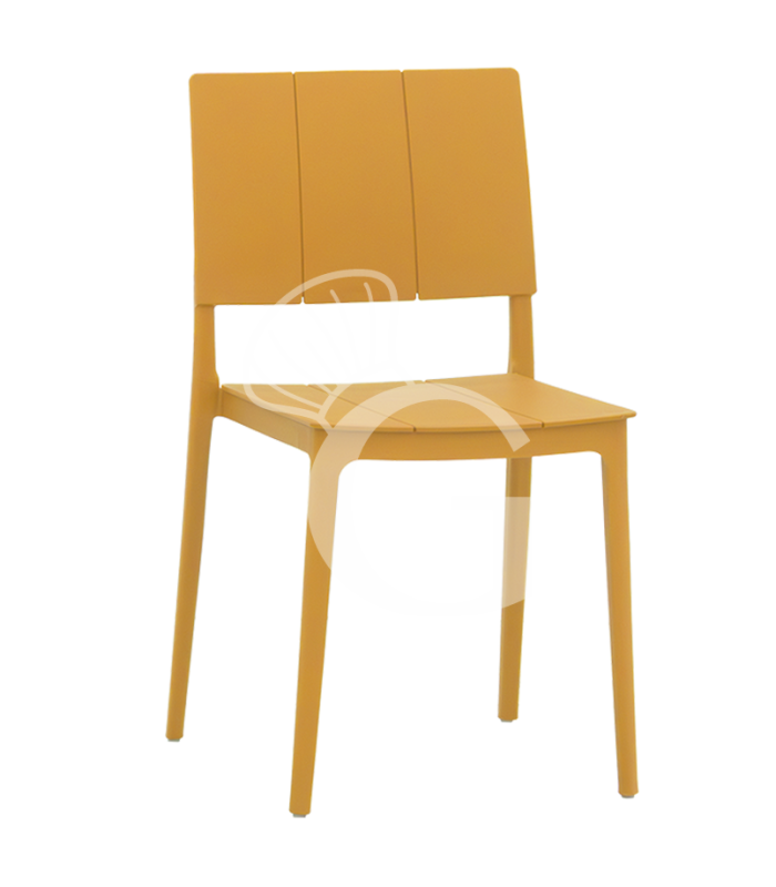 Silla Gaia con estructura, asiento y respaldo de polipropileno
