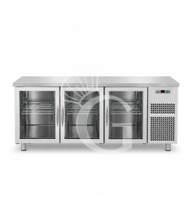 Mesa refrigerada prof. 700 mm, 3 puertas de cristal, 0°C/+10°C encimera de acero inoxidable