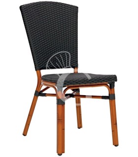 Silla Jungle de aluminio barnizado y bambú, asiento y respaldo de alambre de polietileno
