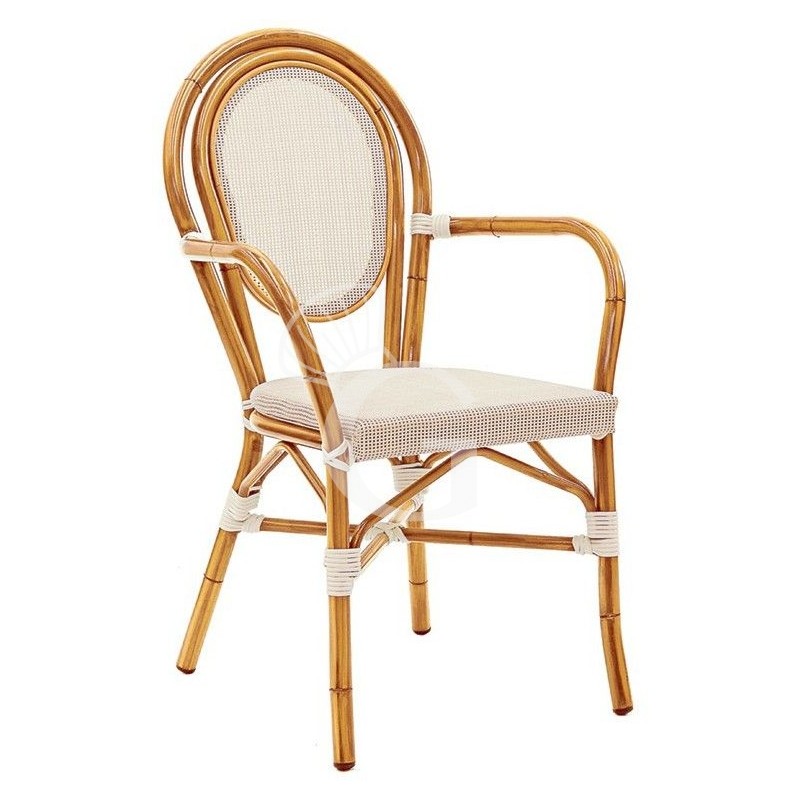 Silla Love con estructura de aluminio barnizado y bambú, asiento y respaldo recubiertos de textilene