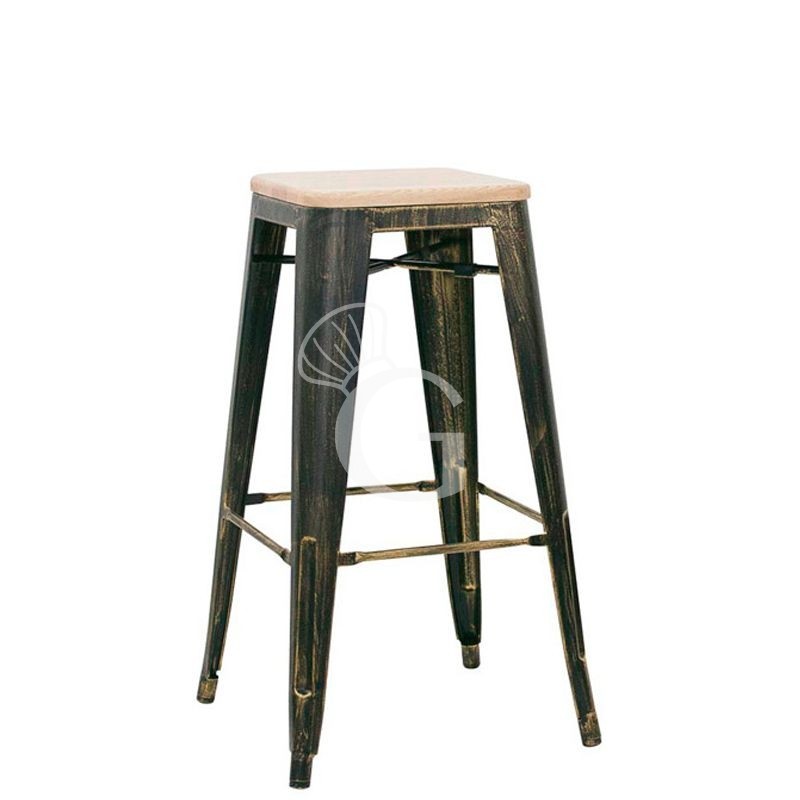 Taburete Cloud con estructura de metal pintado con efecto antiguo y asiento de madera