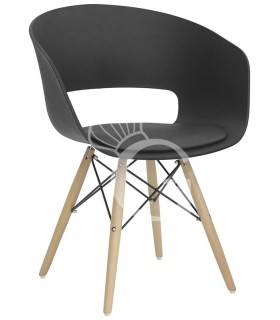 Silla Swing con estructura de madera y metal, revestimiento de polipropileno y cojín de cuero sintético