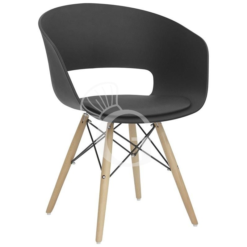 Silla Swing con estructura de madera y metal, revestimiento de polipropileno y cojín de cuero sintético