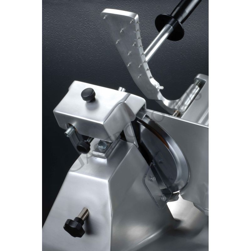 Cortadora de fiambre por gravedad de aluminio, diámetro cuchilla 300 mm, afilador fijo y carrera larga