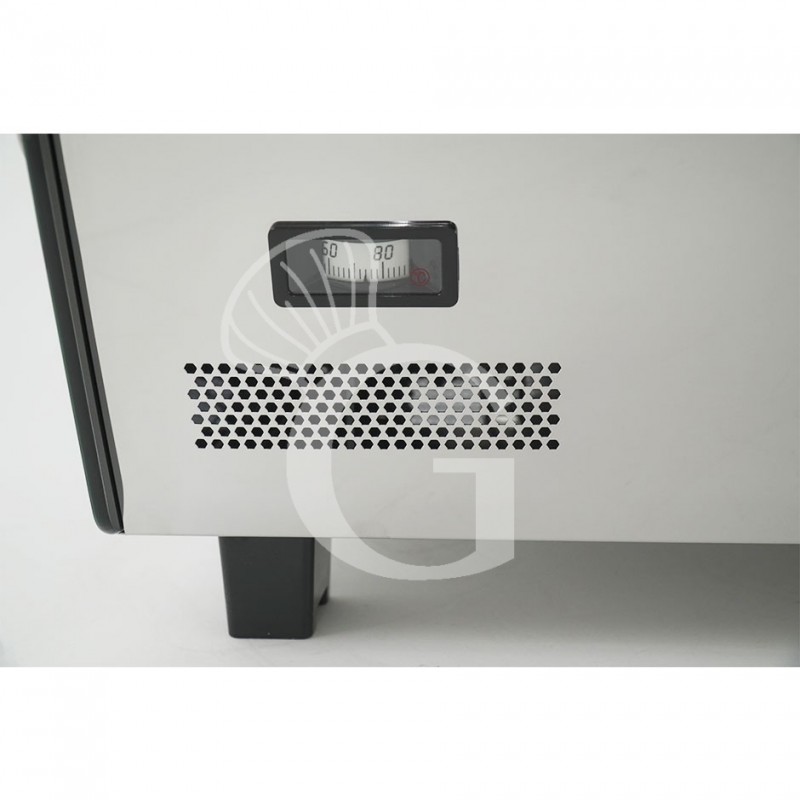 Vitrina caliente de vidrio y acero inoxidable 3 estantes +30°C/+90°C 120 LT L 678 mm x P 568 mm x A 686 mm