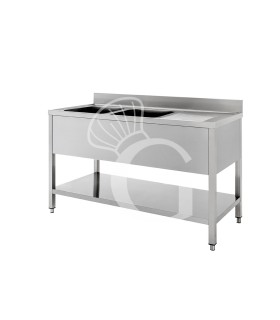 Fregadero inox con 2 cubetas y escurridor a la derecha, estante y peto L 1400 mm x P 700 mm x A 950 mm
