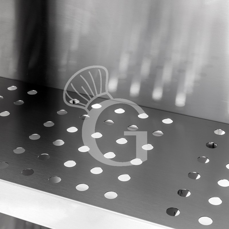 Detalles del estante perforado