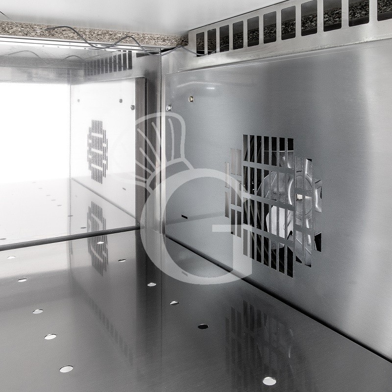 Detalles del interior de la mesa