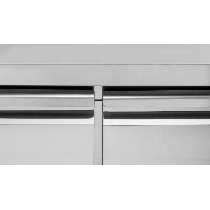 Mesa Refrigerada para gastronomía 2 cajones 3 puertas 700 mm -2°C/+8°C peto trasero