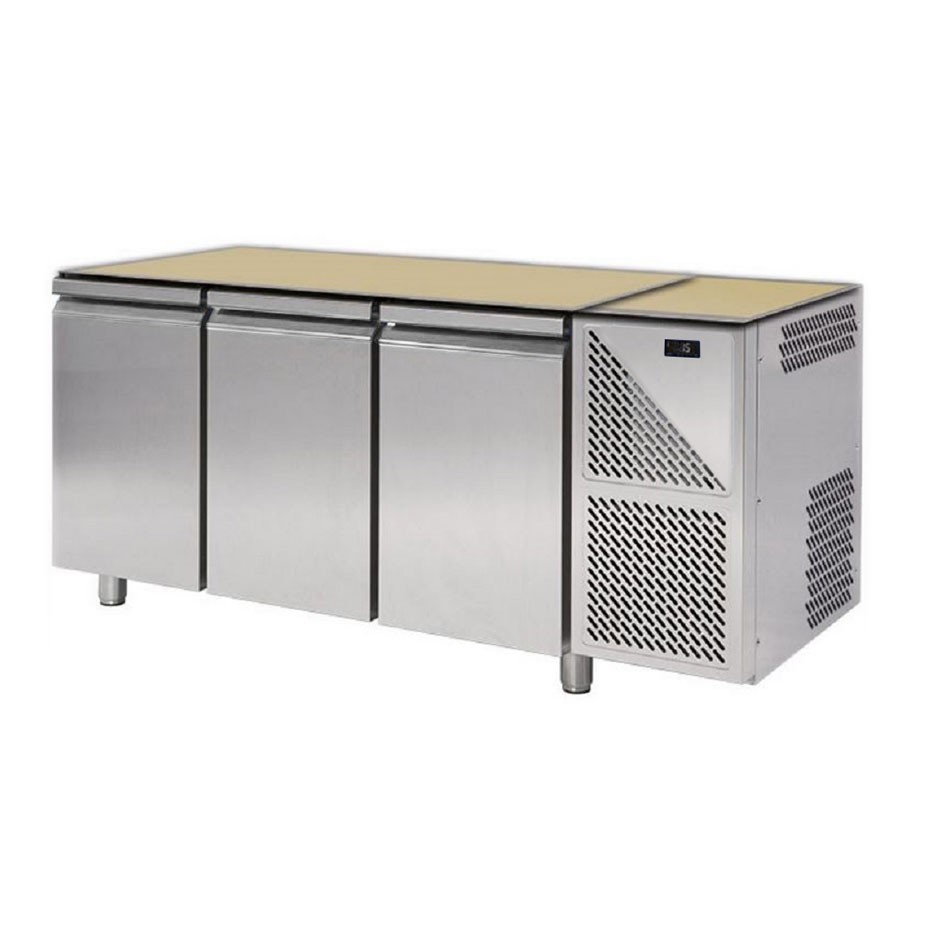 Mesa Refrigerada sin encimera 3 Puertas 700 mm de profundidad 0°C/+10°C