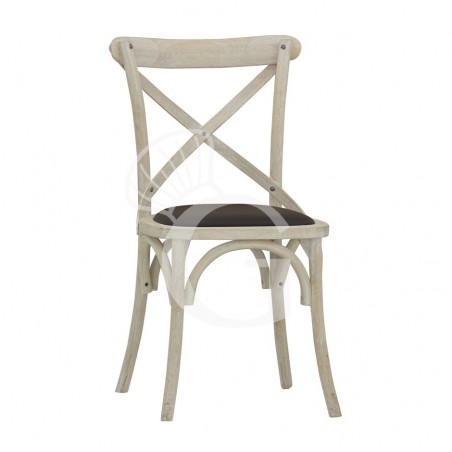 Silla Rwanda con estructura de madera con efecto antiguo y asiento de piel sintética Silla Rwanda con estructura de madera con efecto antiguo y asiento de piel sintética