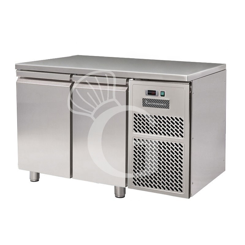 Mesa Refrigerada 2 puertas 700 mm de profundidad 0°C/+10°C clase de eficiencia energética C