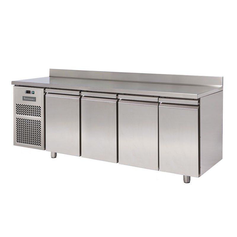 Mesa refrigerada 4 puertas, peto,  0°C/+10°C, motor a la izquierda