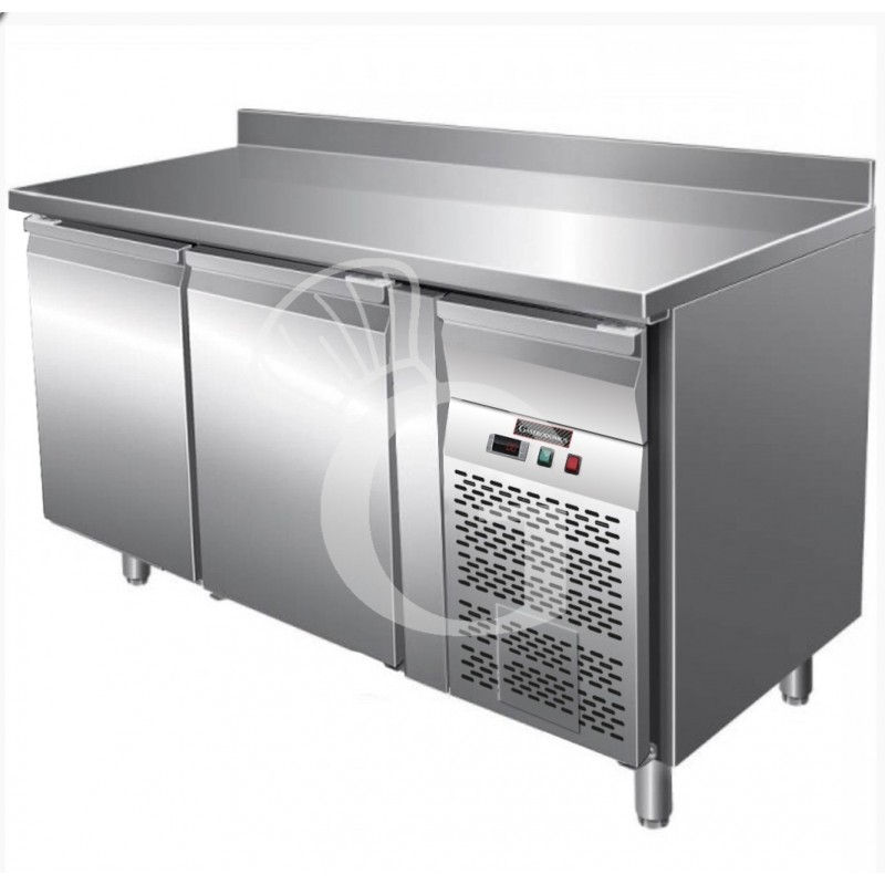Mesa Refrigerada para gastronomía con peto 2 Puertas 700 mm de profundidad -18°C/-22°C