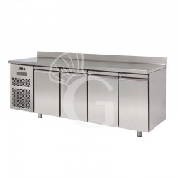 Mesa refrigerada 4 puertas, peto, prof.  800 mm 0°C/+10°C, motor a la izquierda, clase energética D