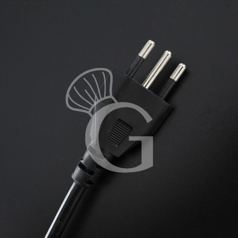 Cable con enchufe