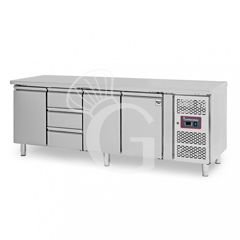 Mesa Refrigerada 3 cajones 3 puertas 700 mm -2°C/+8°C