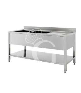 Fregadero inox con 2 cubetas y escurridor a la derecha, estante y peto L 1900 mm x P 600 mm x A 950 mm