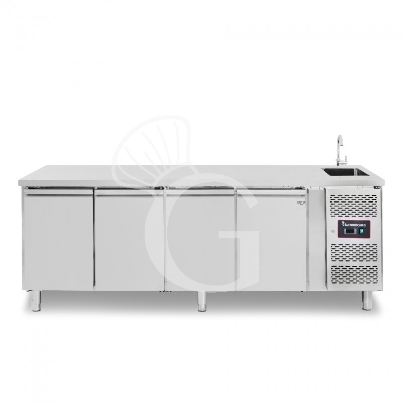 Mesa refrigerada 4 puertas con fregadero y grifo, 700 mm de profundidad +2°C/+8°C motor a la derecha